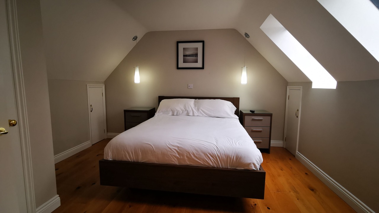 Photo of Bedroom in Norton Sub Hamdon