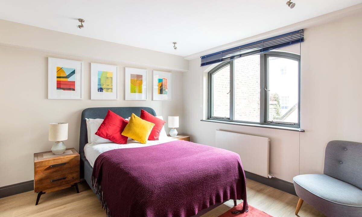 Photo of Bedroom in Pembridge