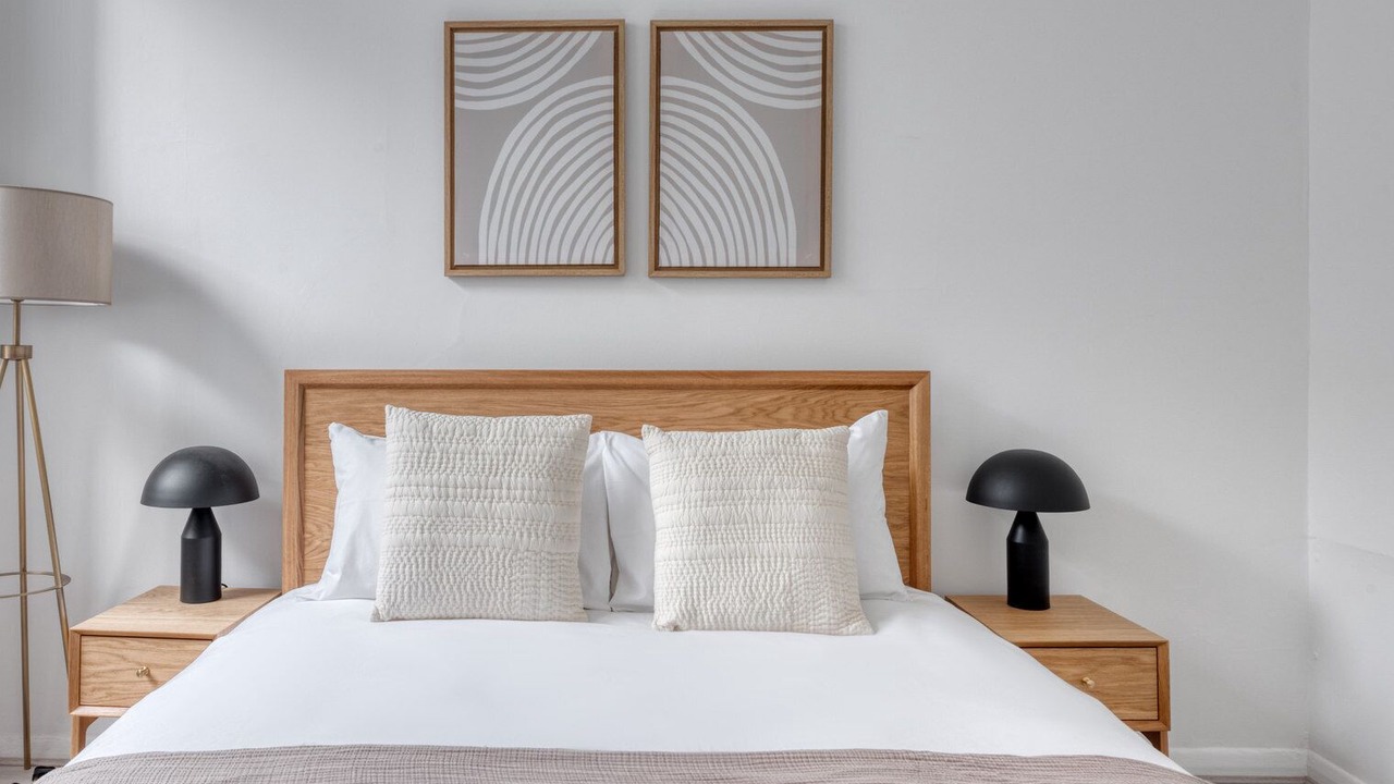 Photo of Bedroom in Bayswater