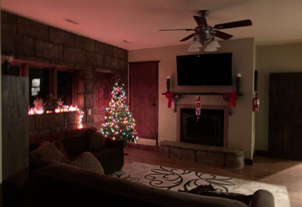 Photo of Livingroom in Nauvoo