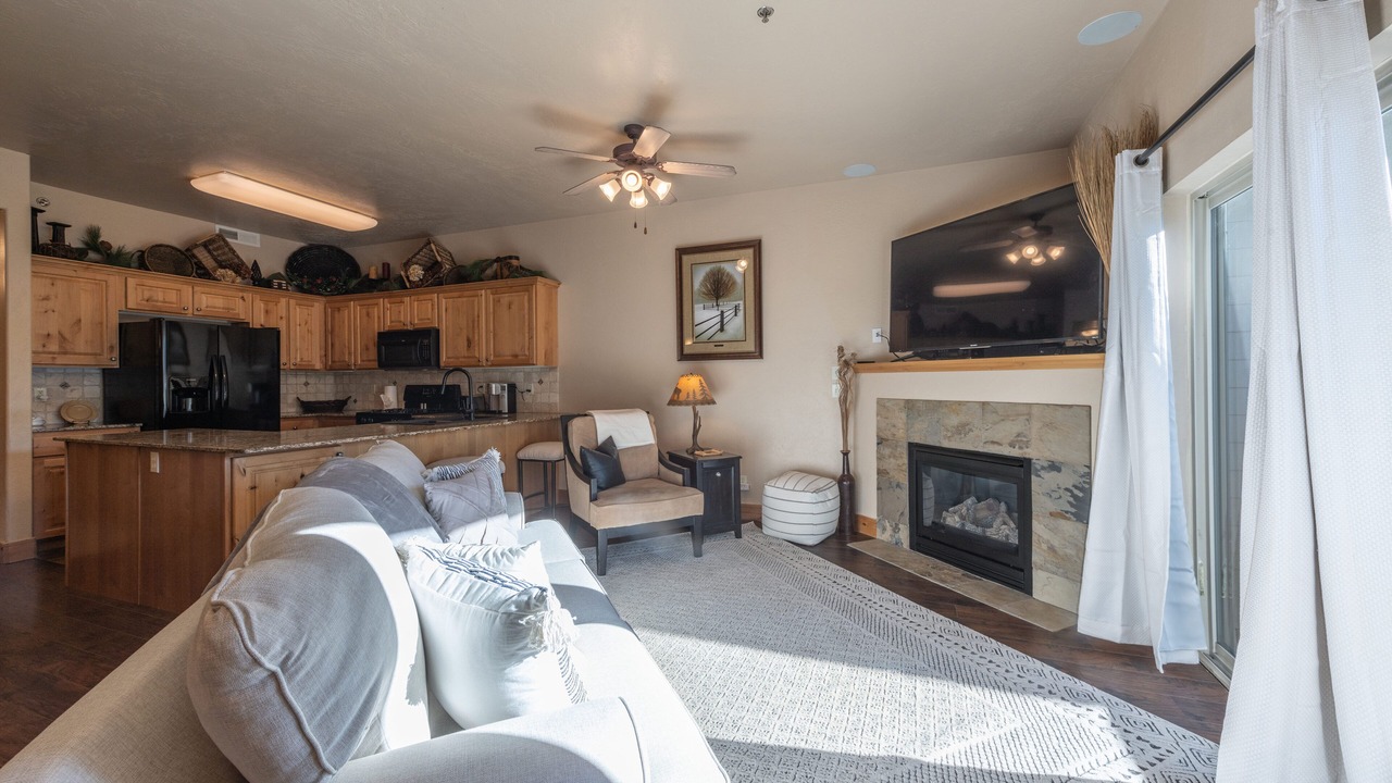 Photo of Livingroom in Kimball Junction