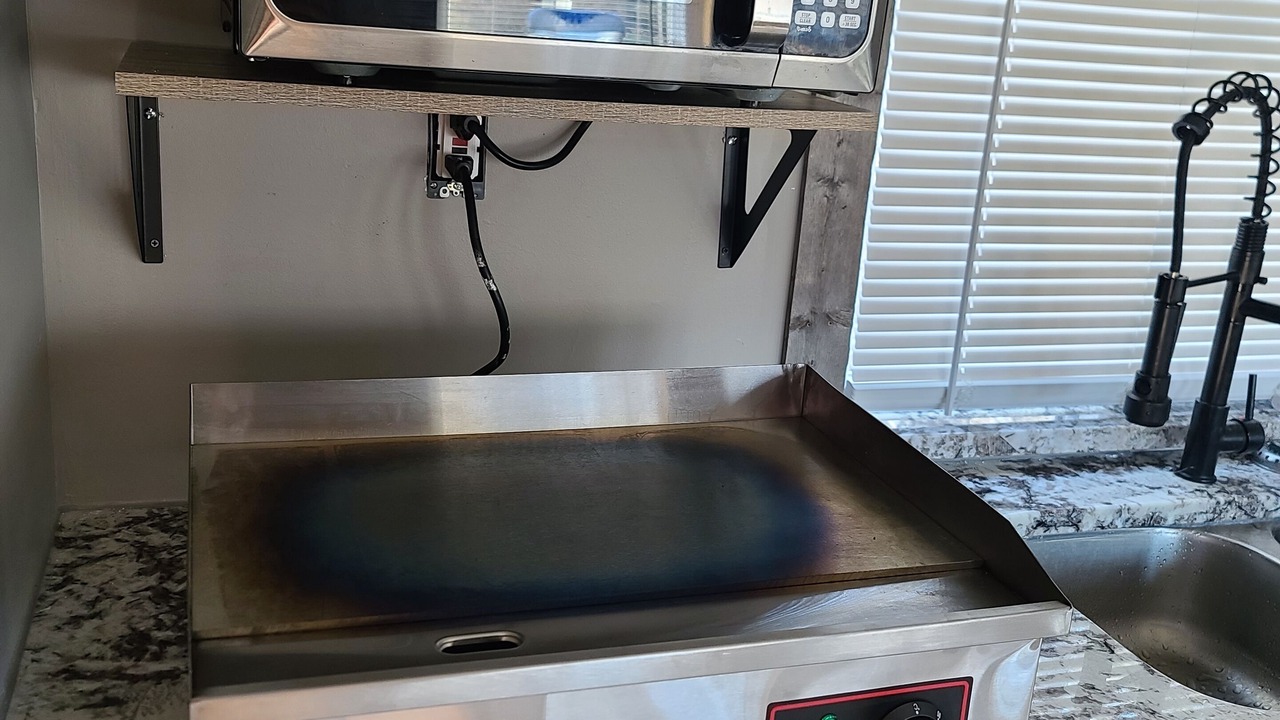 Photo of Kitchen in Leadwood