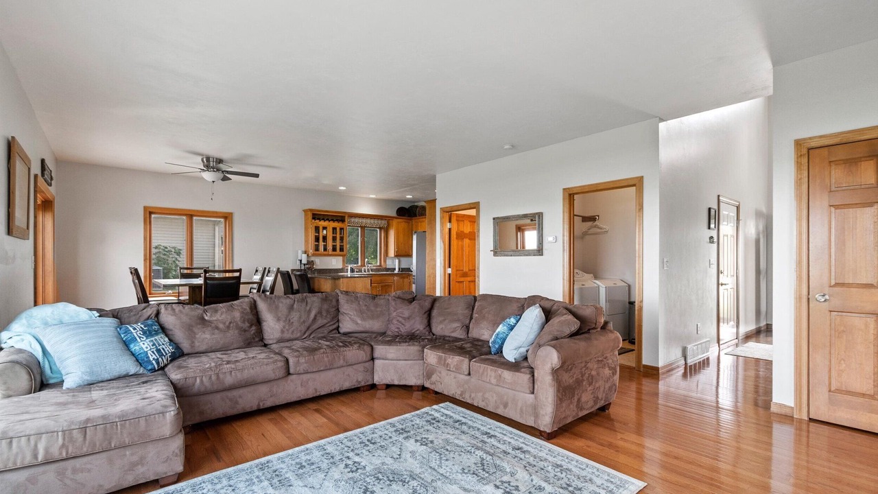 Photo of Livingroom in Green Bay