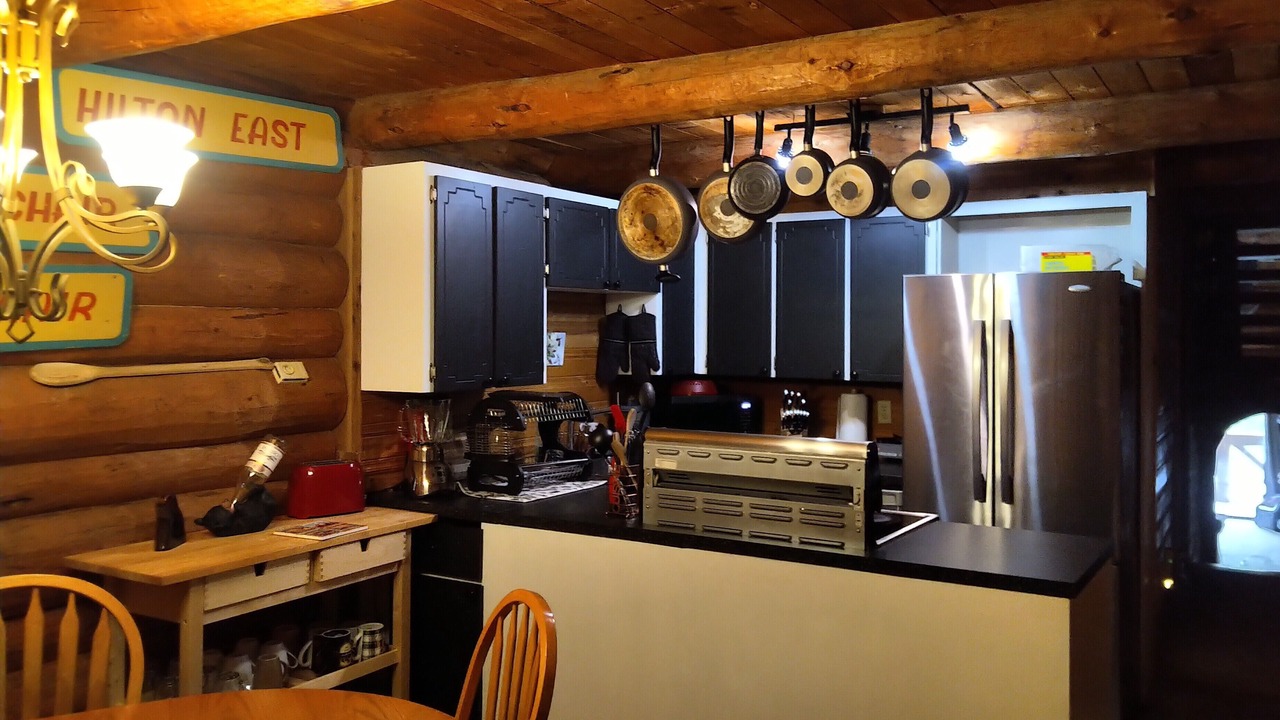 Photo of Kitchen in Hemlock Valley
