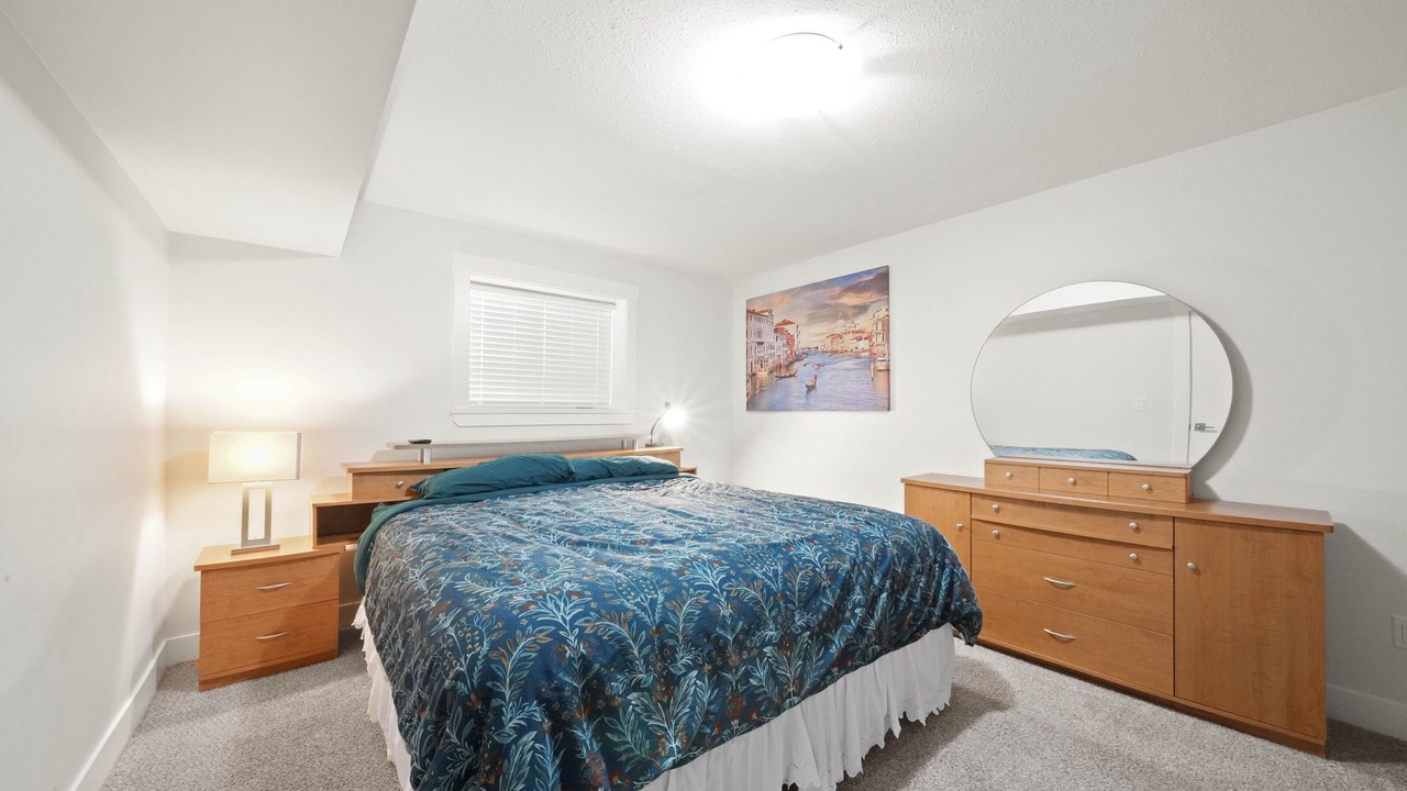 Photo of Bedroom in Cloverdale