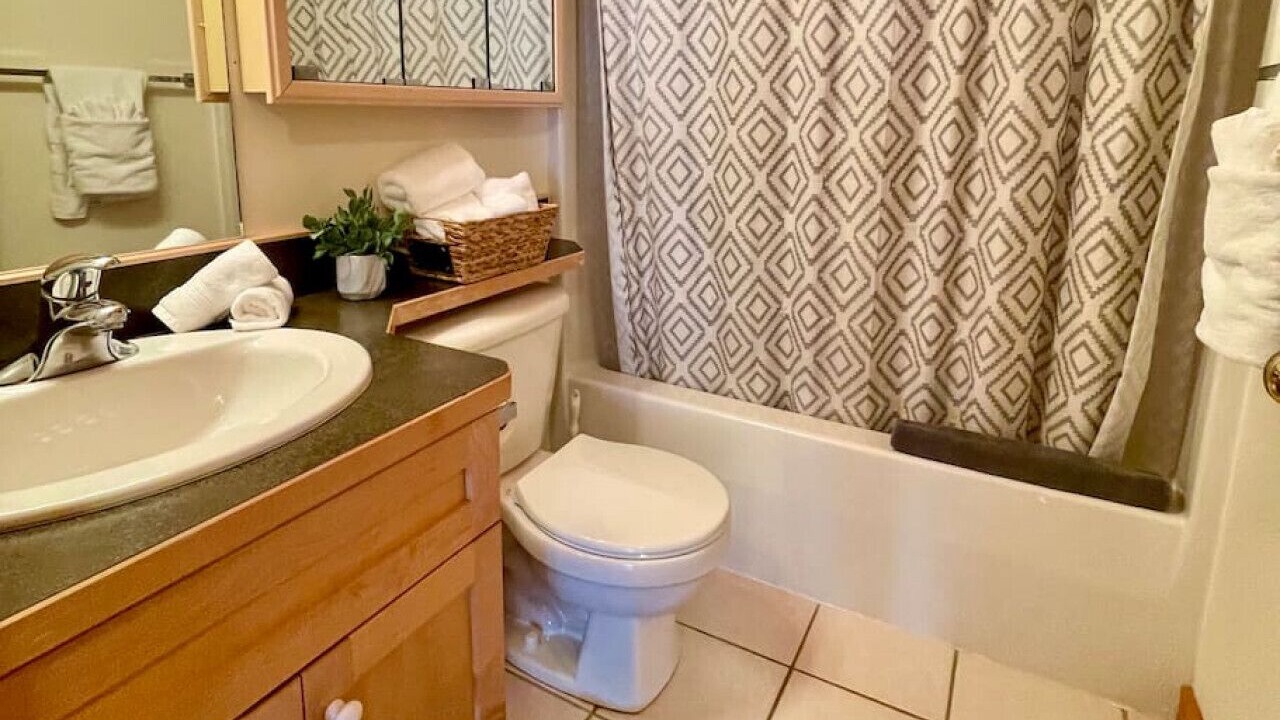 Photo of Bathroom in Okanagan-Similkameen