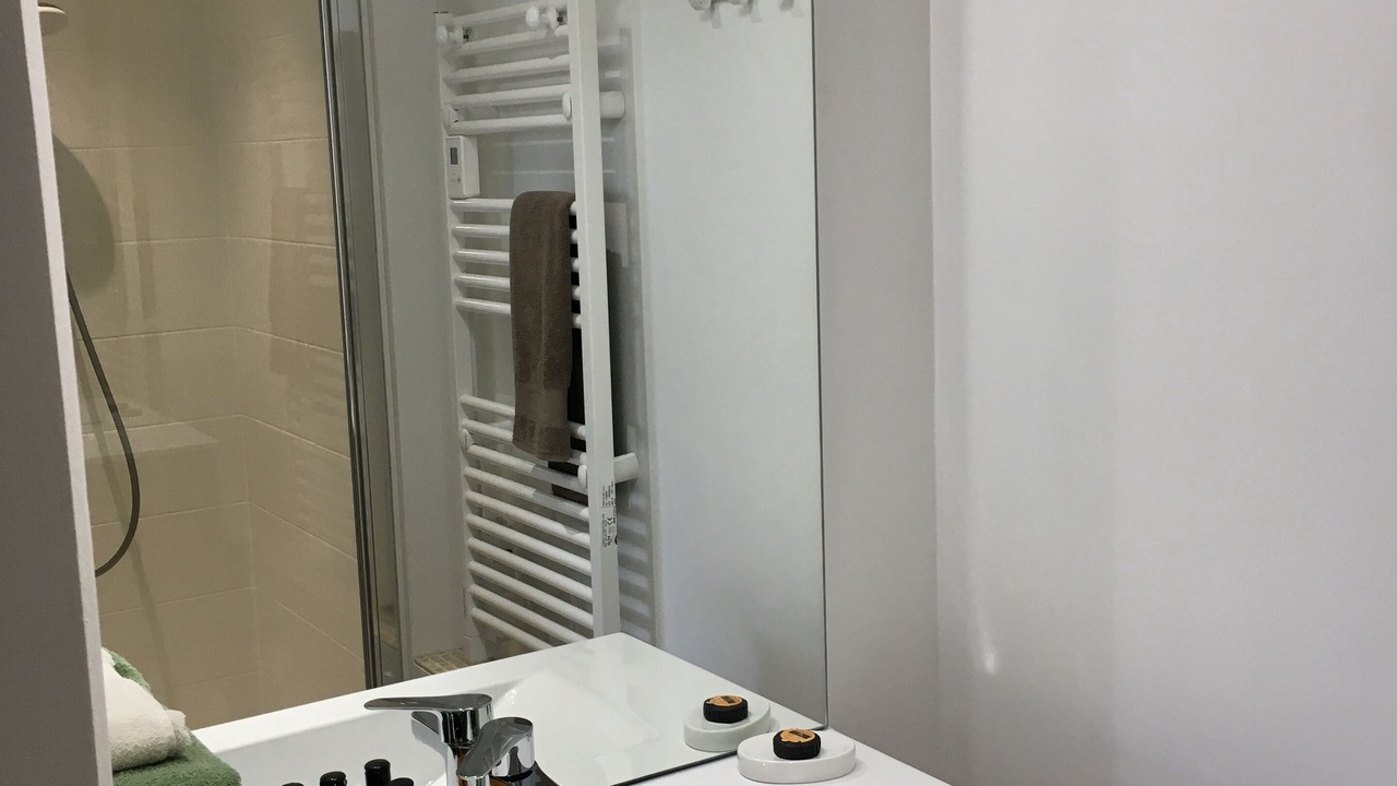 Photo of Bathroom in Cely