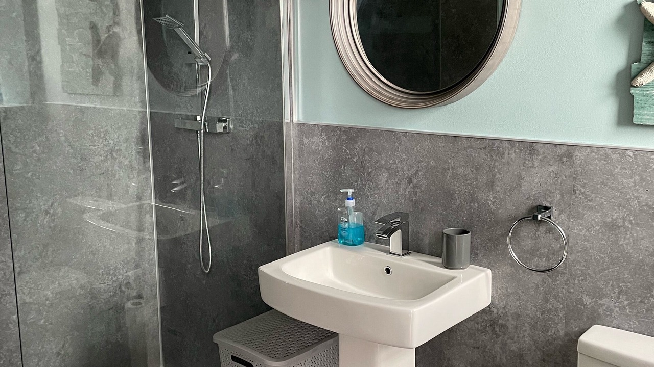 Photo of Bathroom in Wick