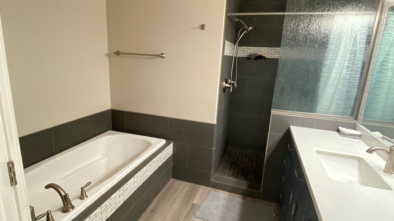Photo of Bathroom in Hildale