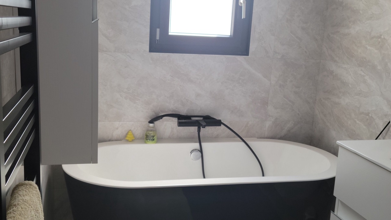 Photo of Bathroom in Lunel