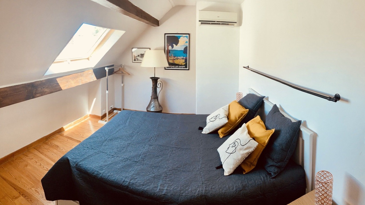 Photo of Bedroom in Vievy
