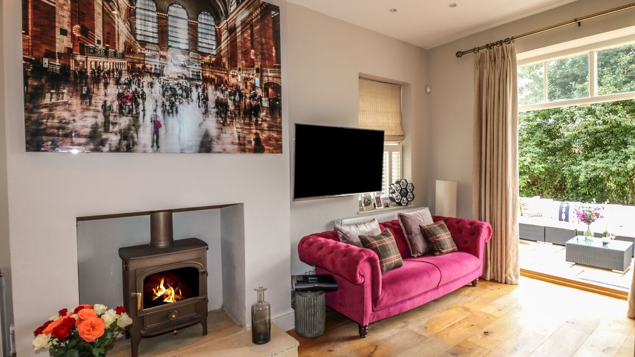 Photo of Livingroom in Burton Coggles