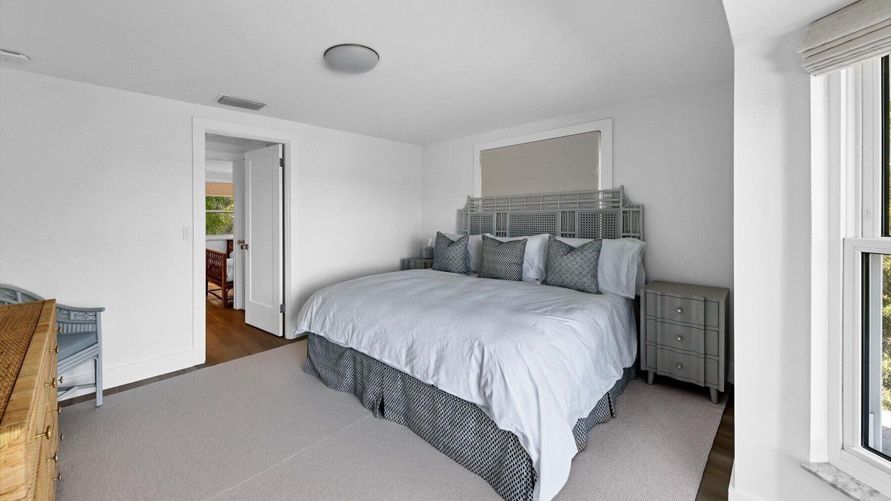 Photo of Bedroom in Cherokee Park