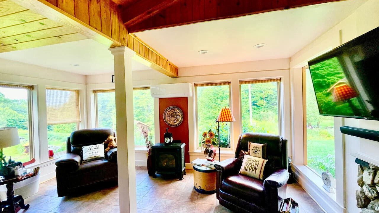 Photo of Bedroom in Wilson Creek