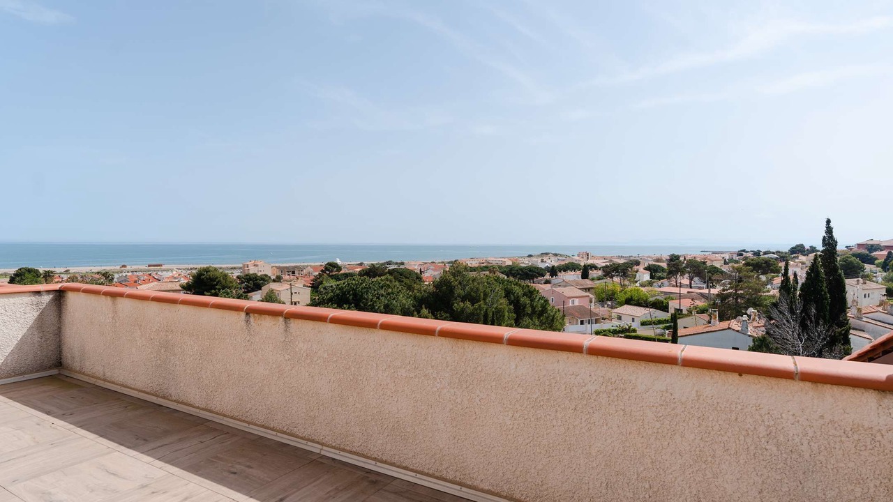 Photo of Outdoor in Saint-Pierre-la-Mer