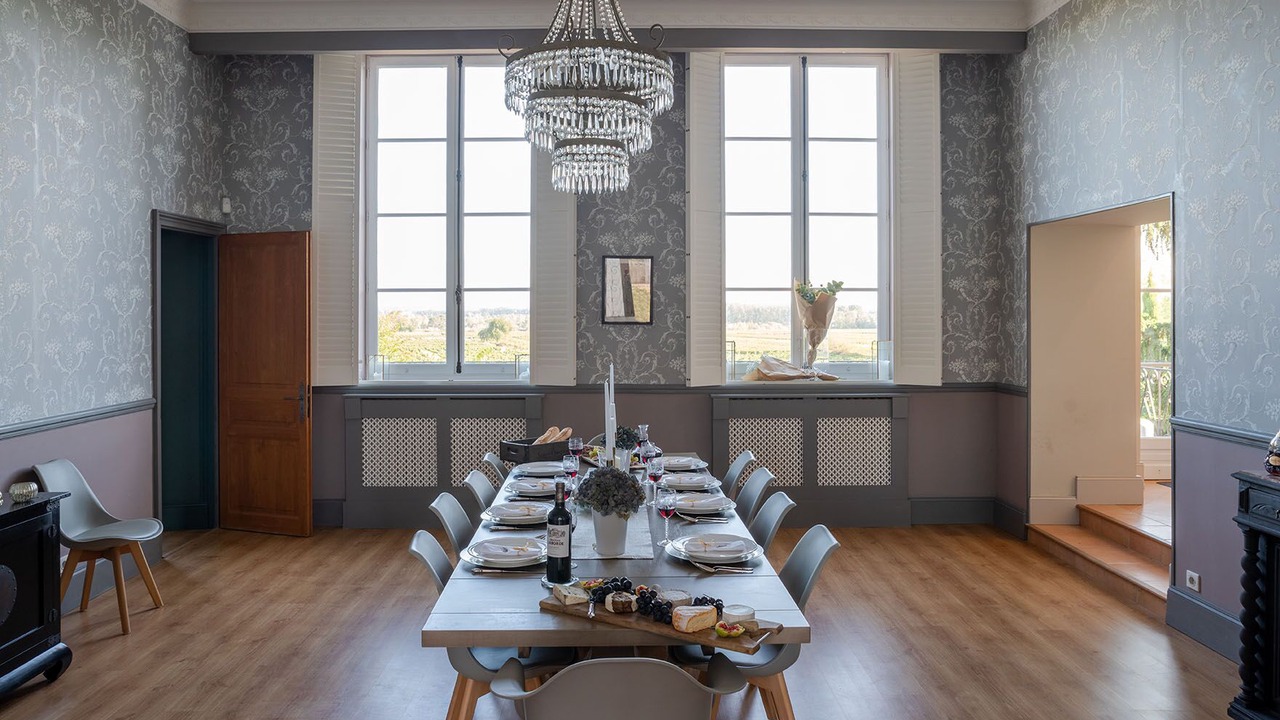 Photo of Livingroom in Saint-Meme-les-Carrieres