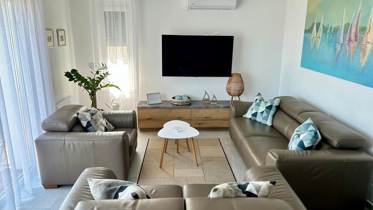 Photo of Livingroom in Revfulop