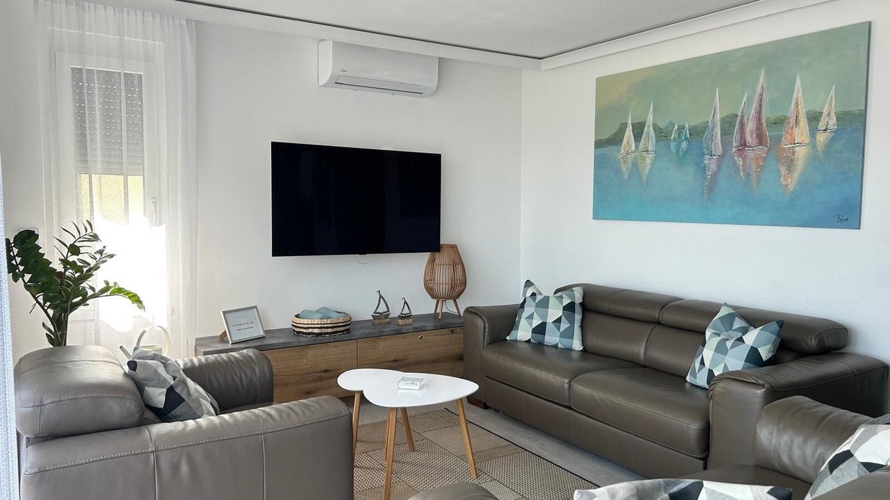 Photo of Livingroom in Revfulop