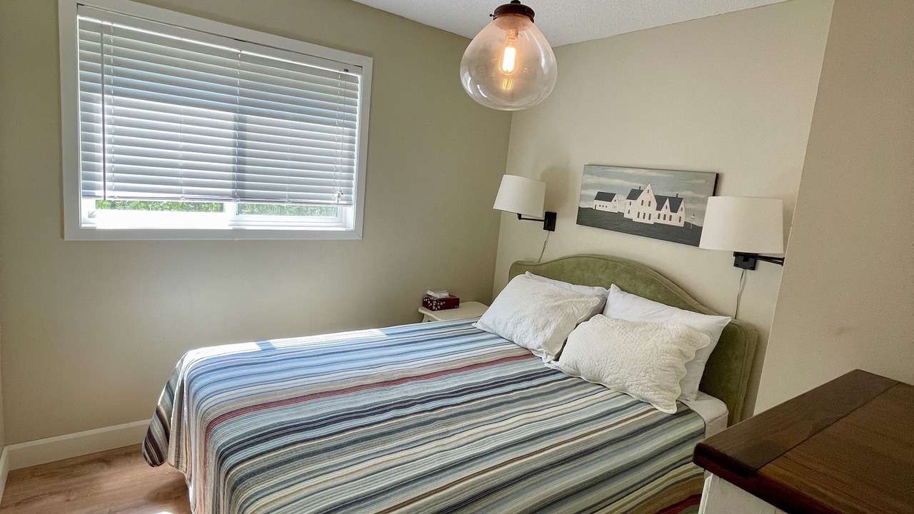 Photo of Bedroom in Muskoka Lakes