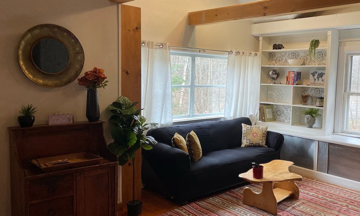 Photo of Livingroom in Phoenicia