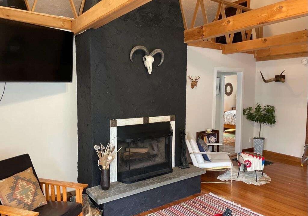 Photo of Livingroom in Phoenicia