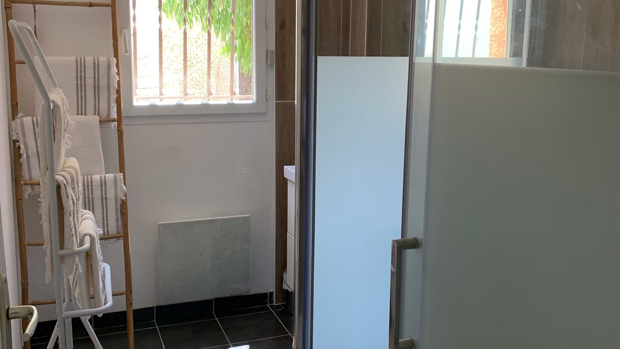 Photo of Bathroom in Frontignan