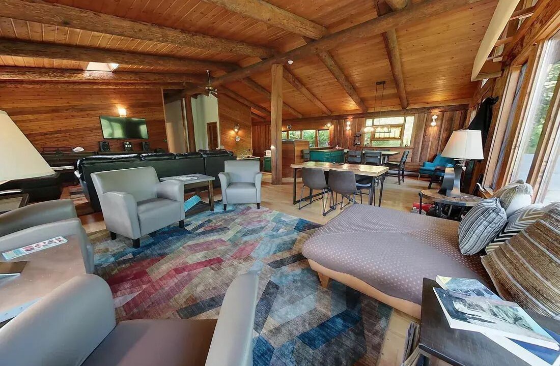Photo of Livingroom in New Denver