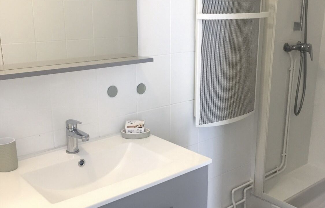 Photo of Bathroom in Villeneuve-de-la-Raho