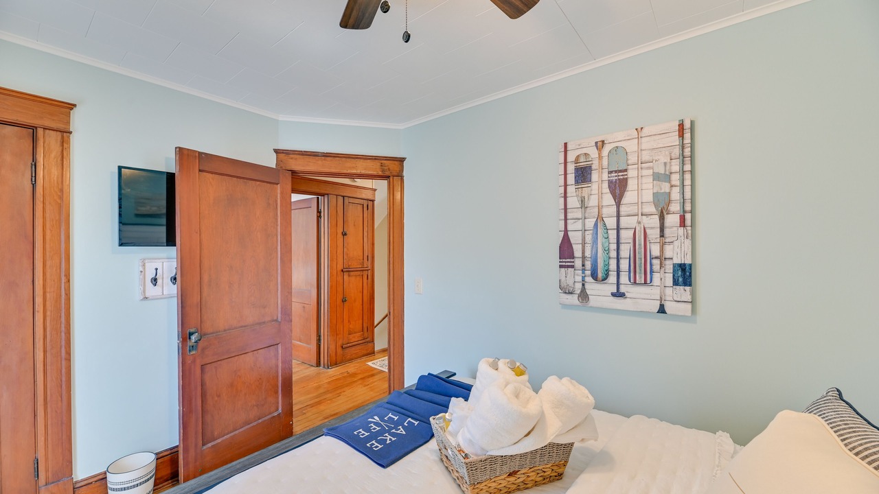 Photo of Bedroom in Hammondsport