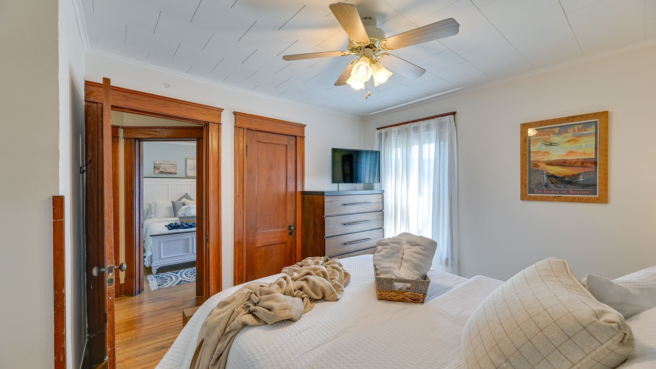 Photo of Bedroom in Hammondsport
