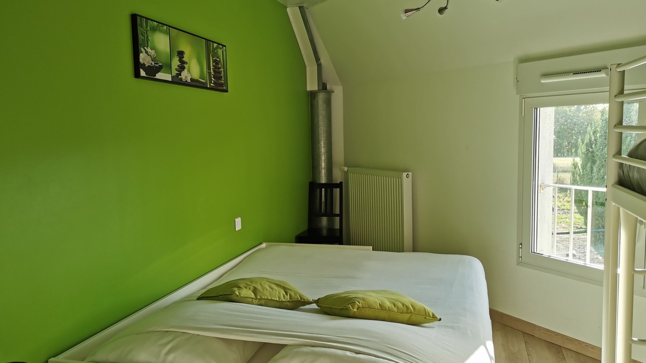 Photo of Bedroom in Saint-Georges-sur-Cher