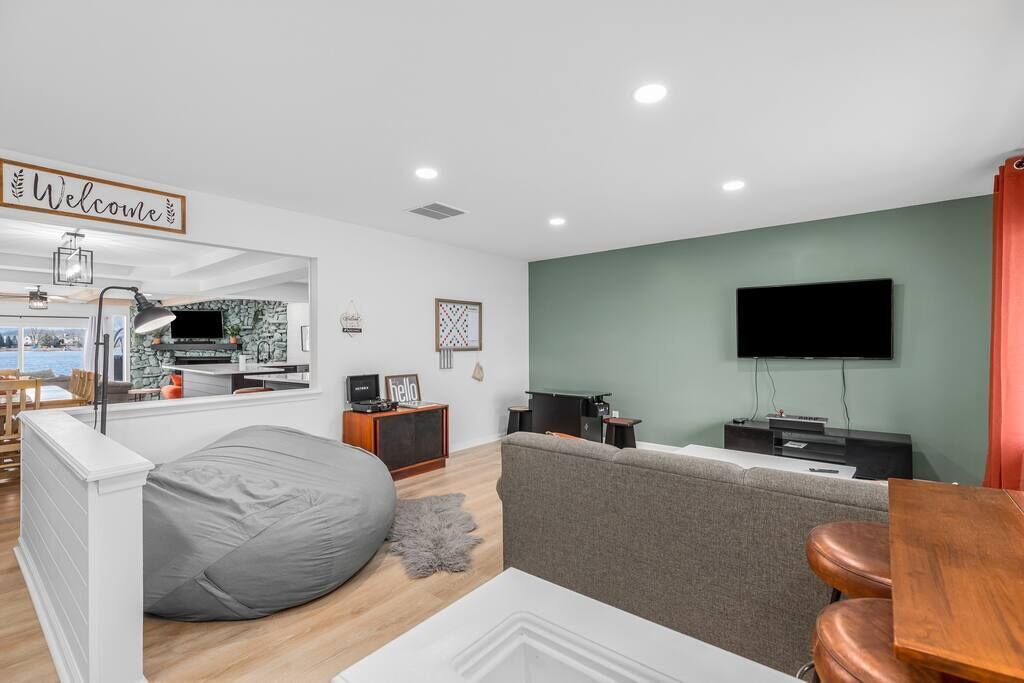 Photo of Bedroom in Commerce Township