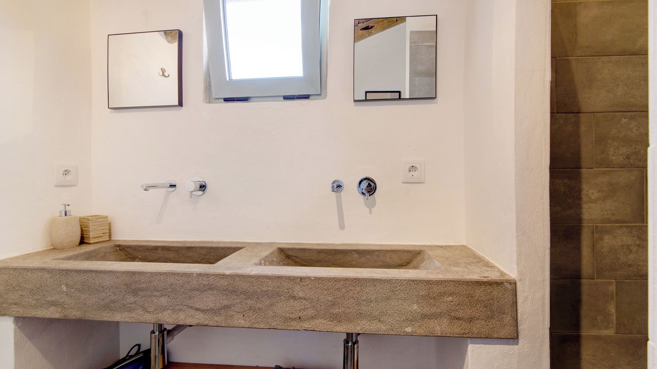 Photo of Bathroom in Moncarapacho e Fuseta