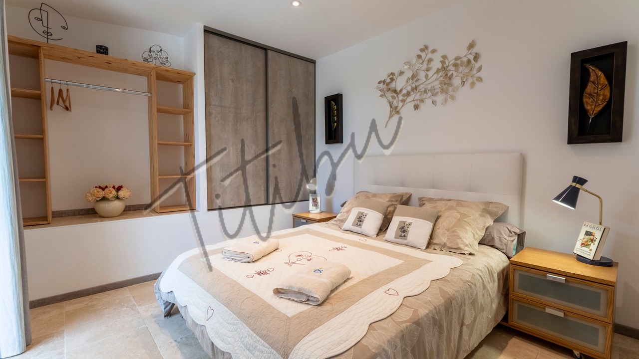 Photo of Bedroom in Saint-Paulet-de-Caisson