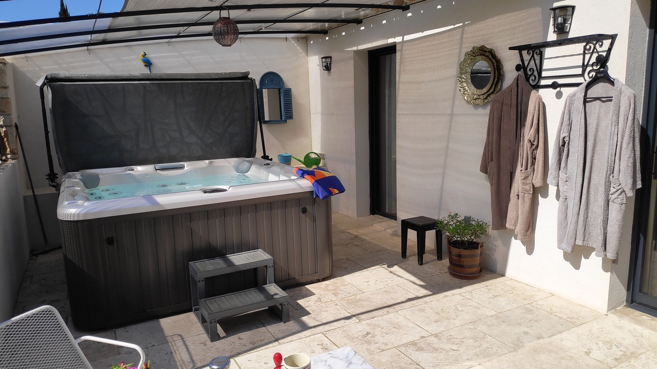Photo of Patio Balcony in Saint-Paulet-de-Caisson