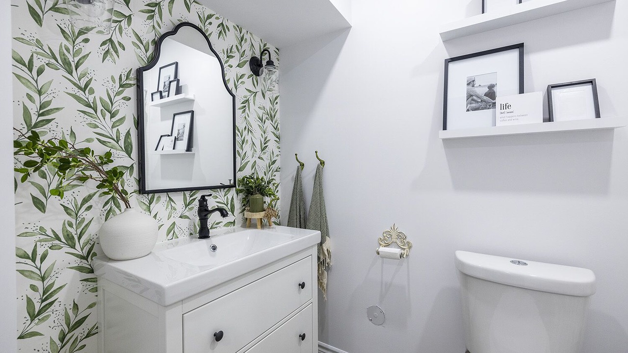 Photo of Bathroom in Scugog