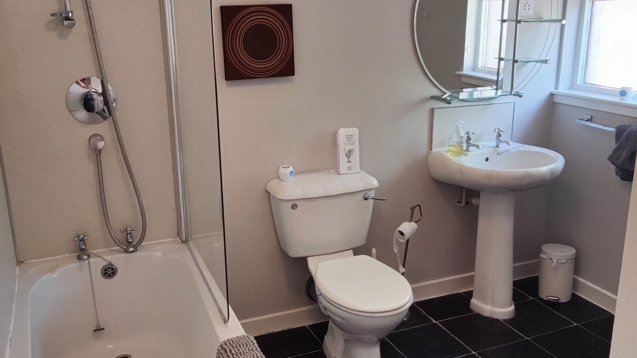 Photo of Bathroom in Tarbet
