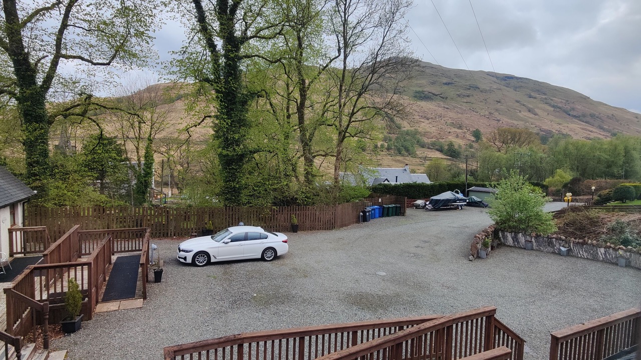 Photo of Others in Tarbet