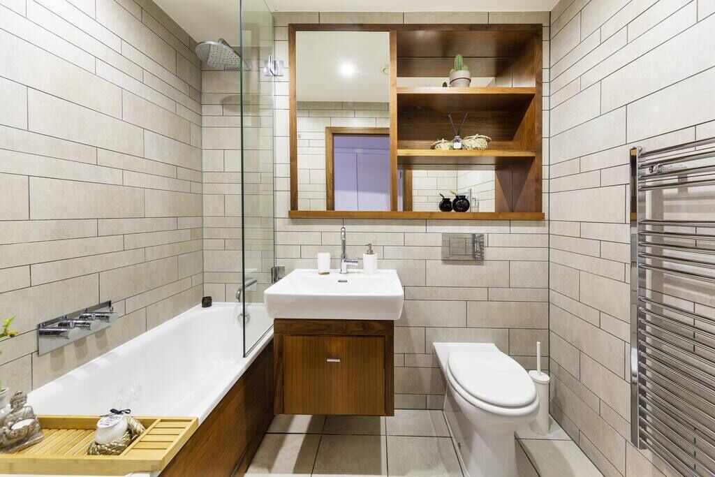 Photo of Bathroom in Cardiff City Centre