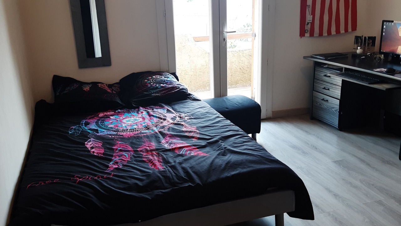 Photo of Bedroom in Sorgues
