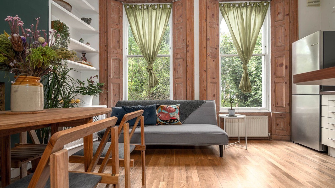 Photo of Livingroom in Cantelowes