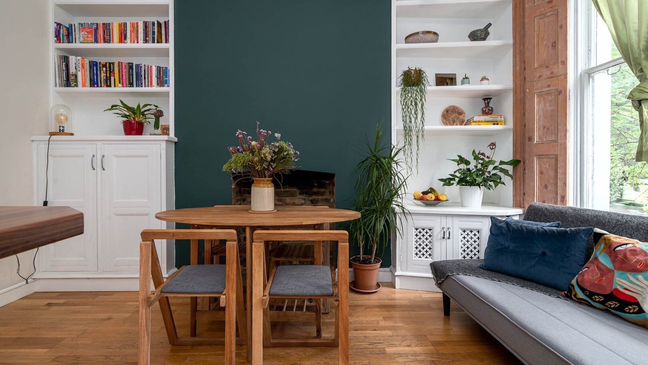 Photo of Livingroom in Cantelowes