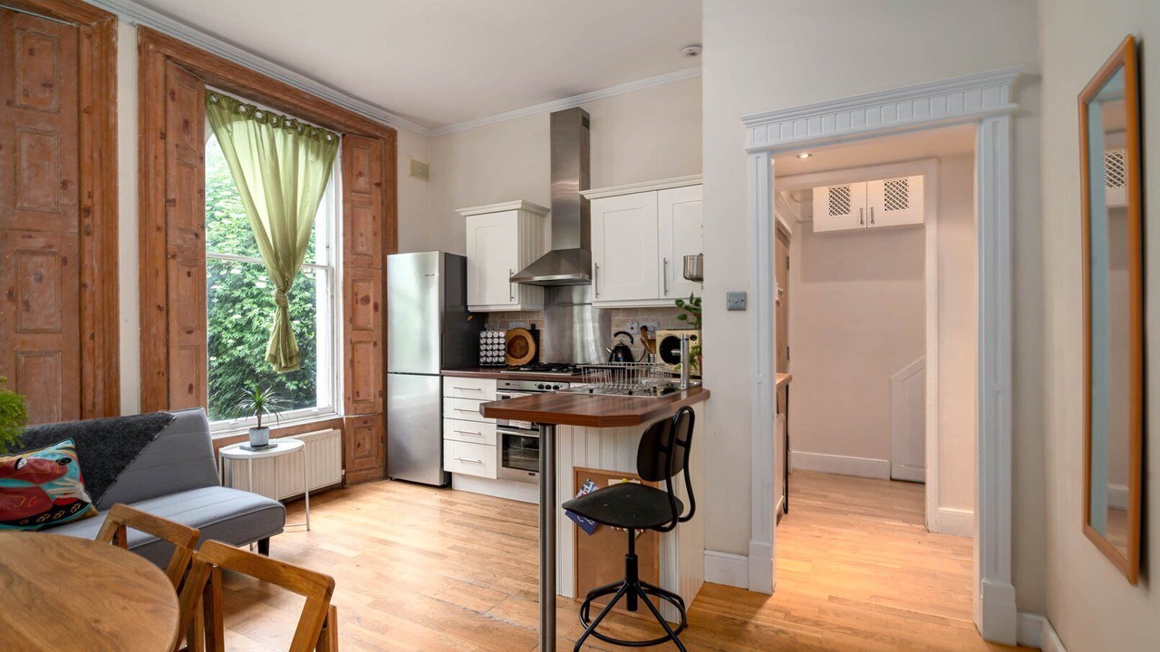 Photo of Kitchen in Cantelowes