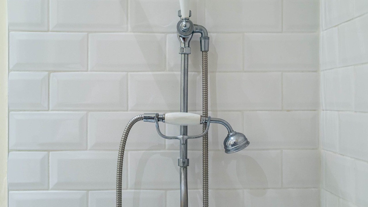 Photo of Bathroom in Cantelowes