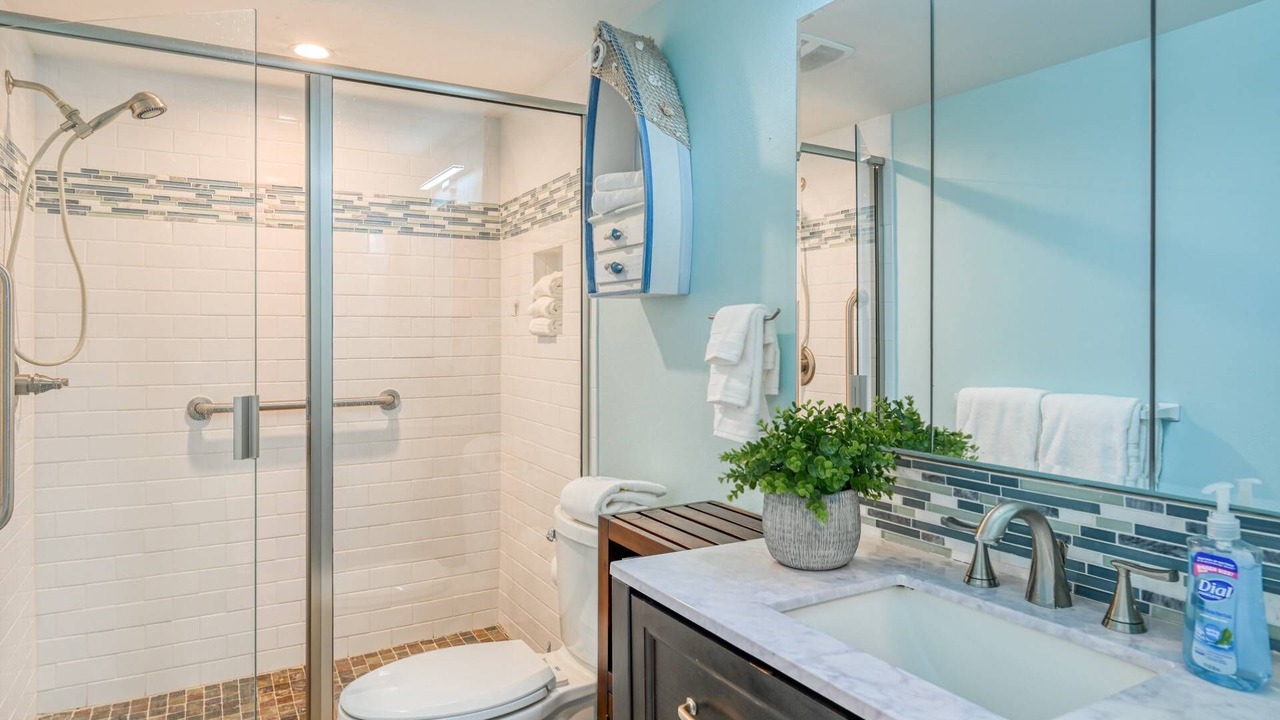 Photo of Bathroom in Crescent Beach