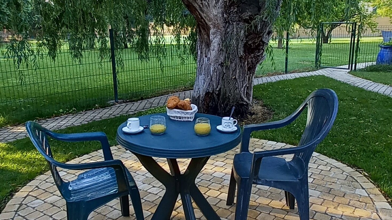 Photo of Outdoor in Caumont-sur-Durance