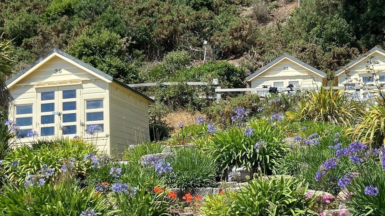 Photo of Others in Canford Cliffs