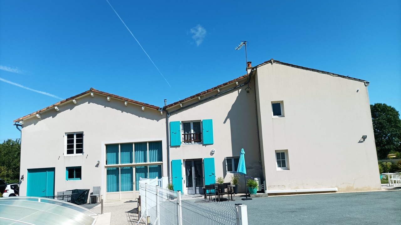 Photo of Outdoor in Saint-Hilaire-la-Palud