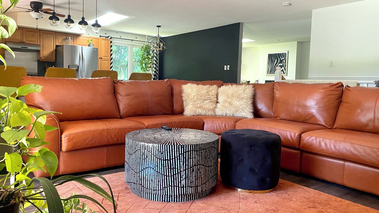 Photo of Livingroom in Thames Centre