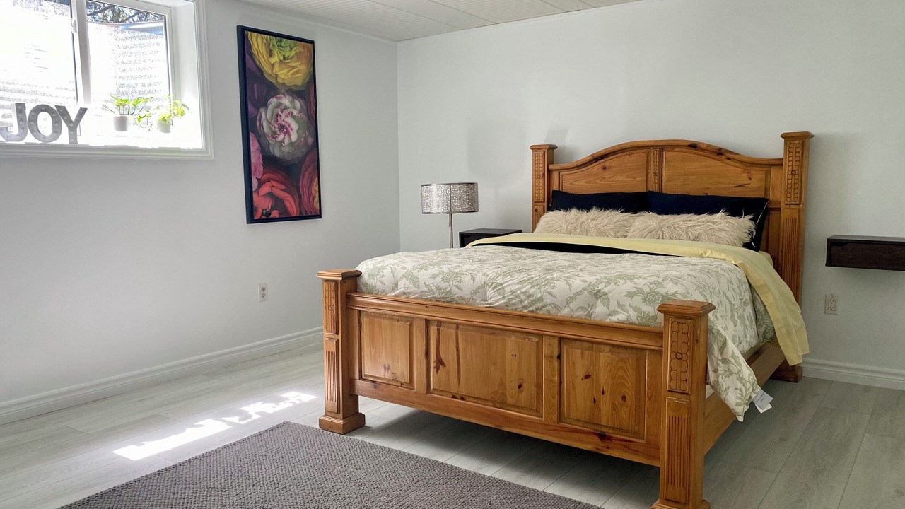 Photo of Bedroom in Thames Centre